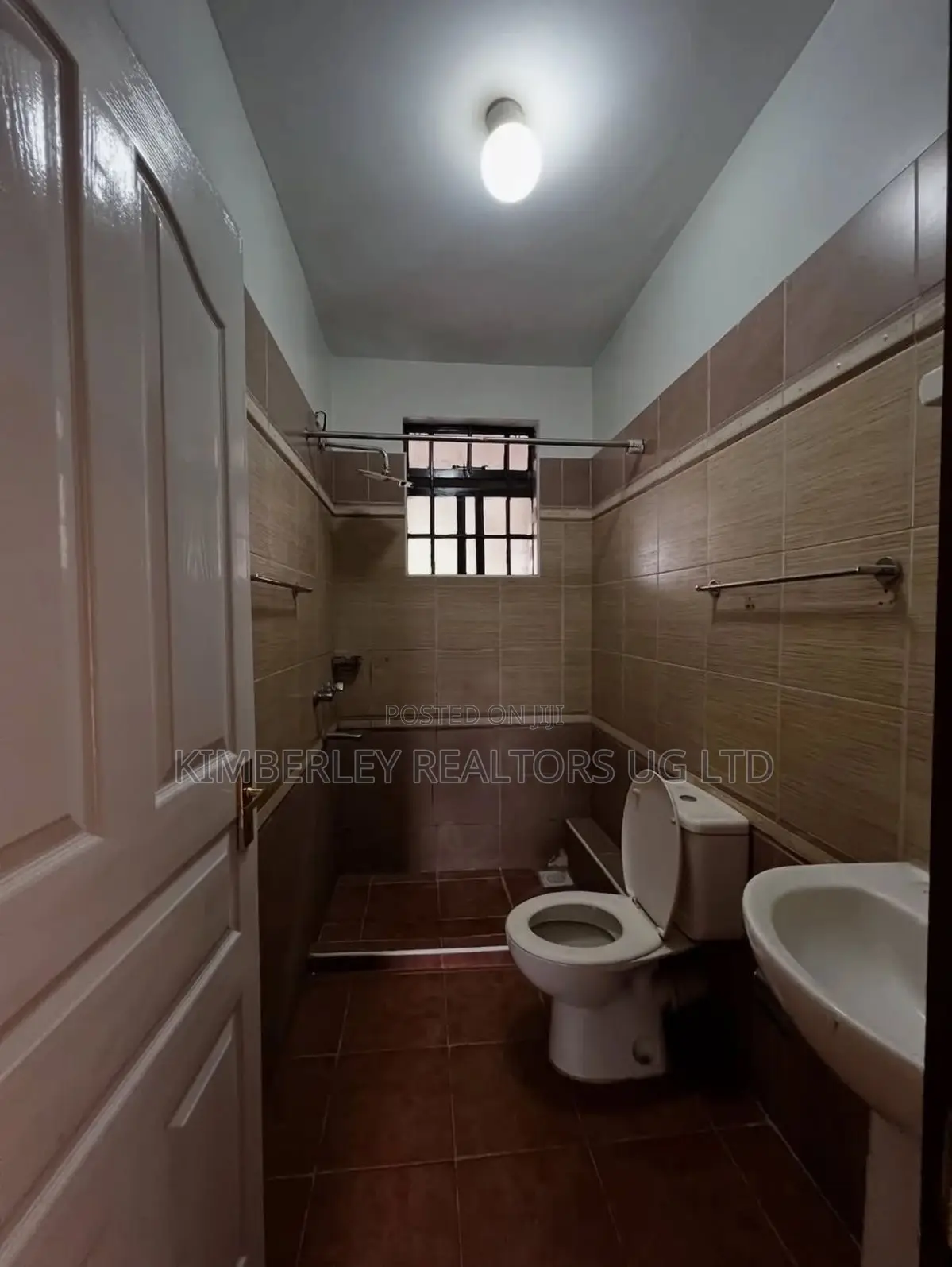 7bdrm House in Division A for sale