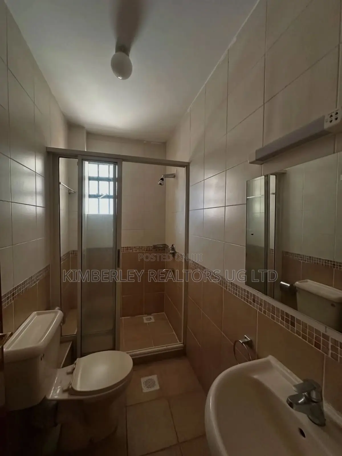 7bdrm House in Division A for sale
