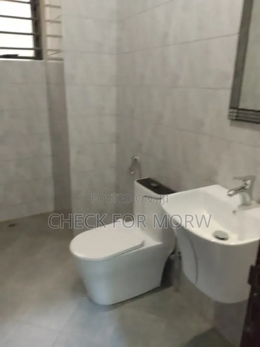 1bdrm Apartment in Bugolobi, Central Division for rent