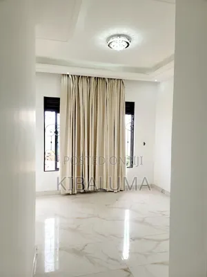 5bdrm Apartment in Mbuya, Central Division for rent