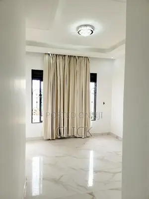 5bdrm Apartment in Mbuya, Central Division for rent