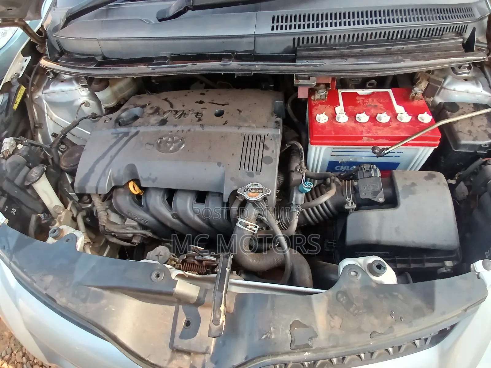 Toyota IST 2011 Silver
