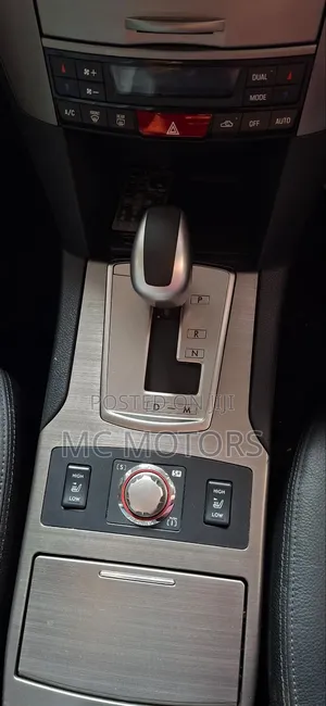Subaru Legacy 2.0D Estate 2012 White