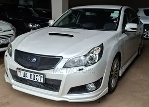 Subaru Legacy 2.0D Estate 2012 White