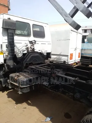 Isuzu Forward Tipper