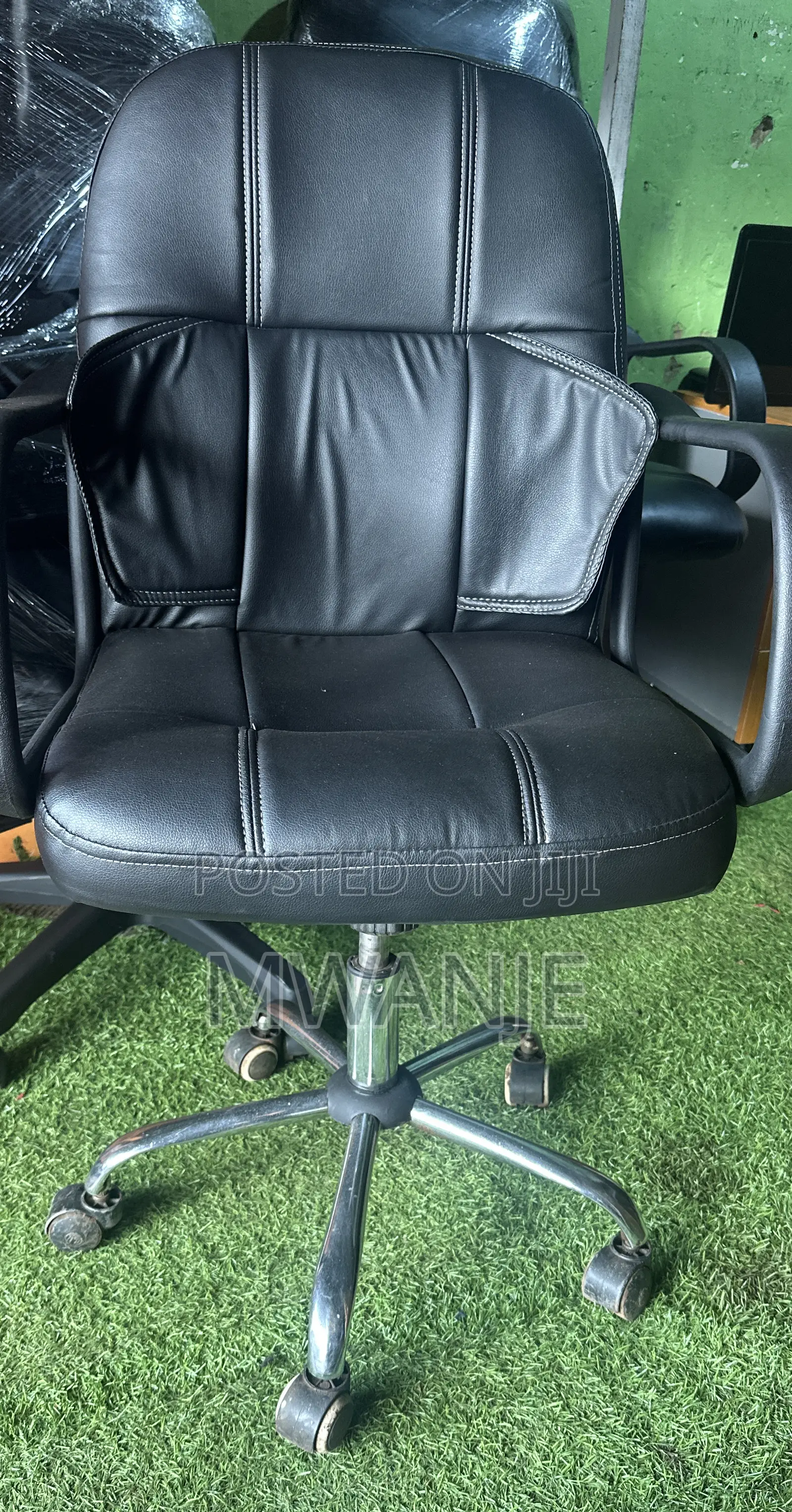 Show Office Chair