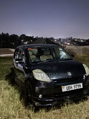 Toyota Passo 1.0 AWD 2007 Black