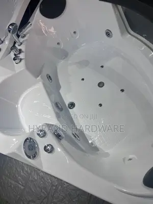 Jacuzzi Bathtubs