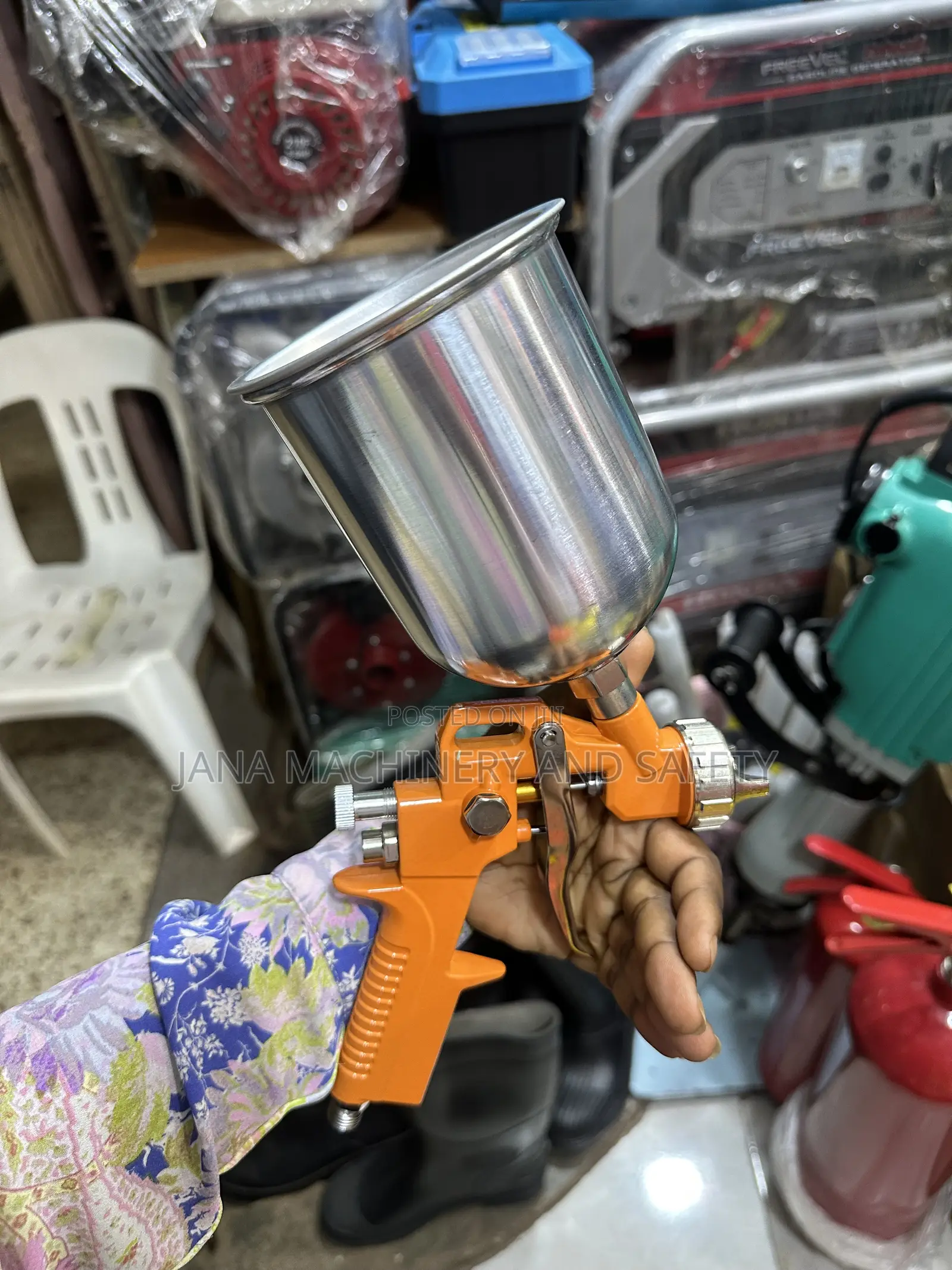 Gravity Speed Spray