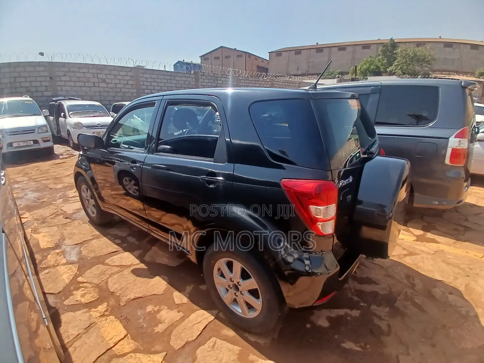 Toyota Rush 1.5 AWD 2009 Black