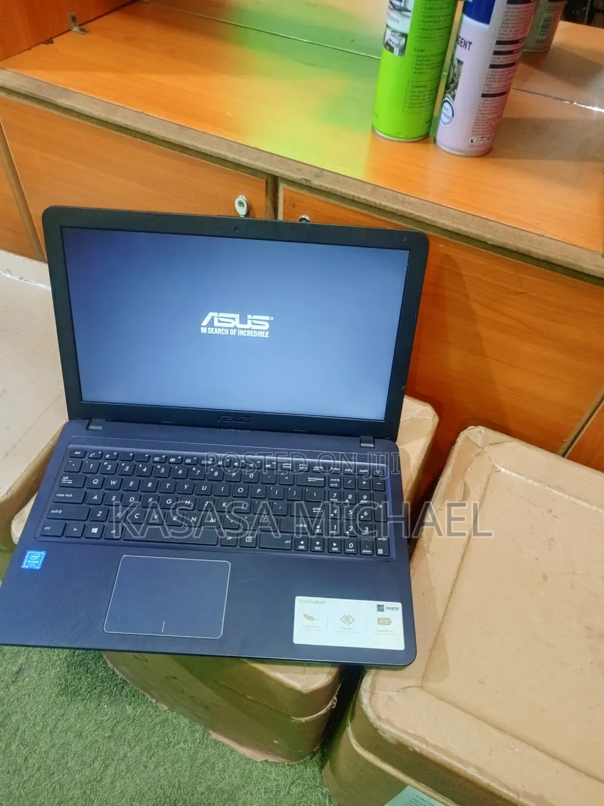 Laptop Asus X540LA 4GB Intel Celeron SSD 320GB