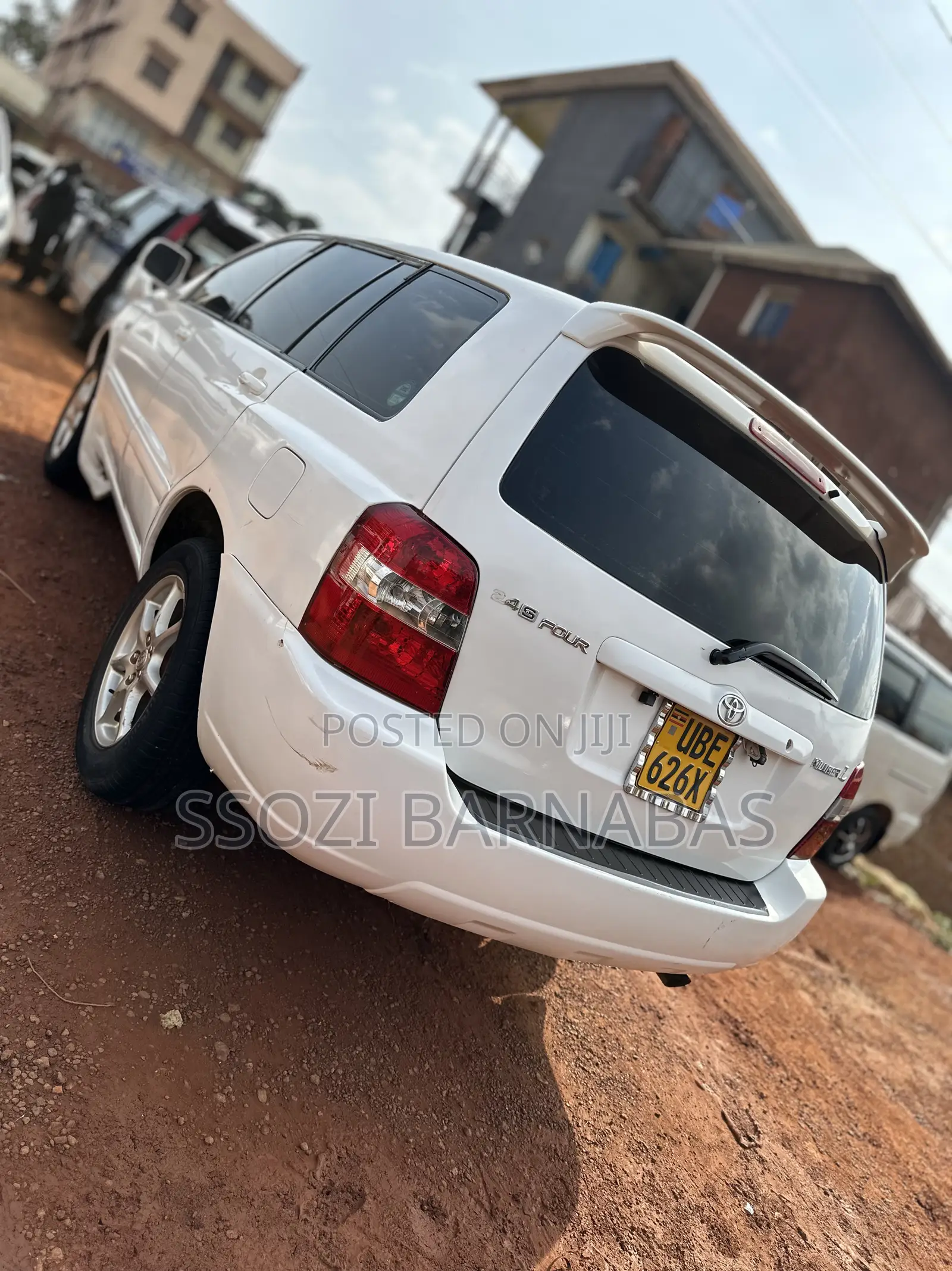 Toyota Kluger 2005 White
