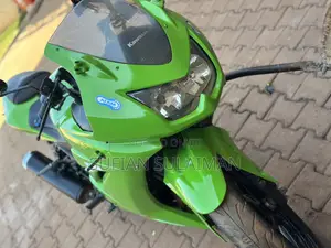 Yamaha 2019 Red