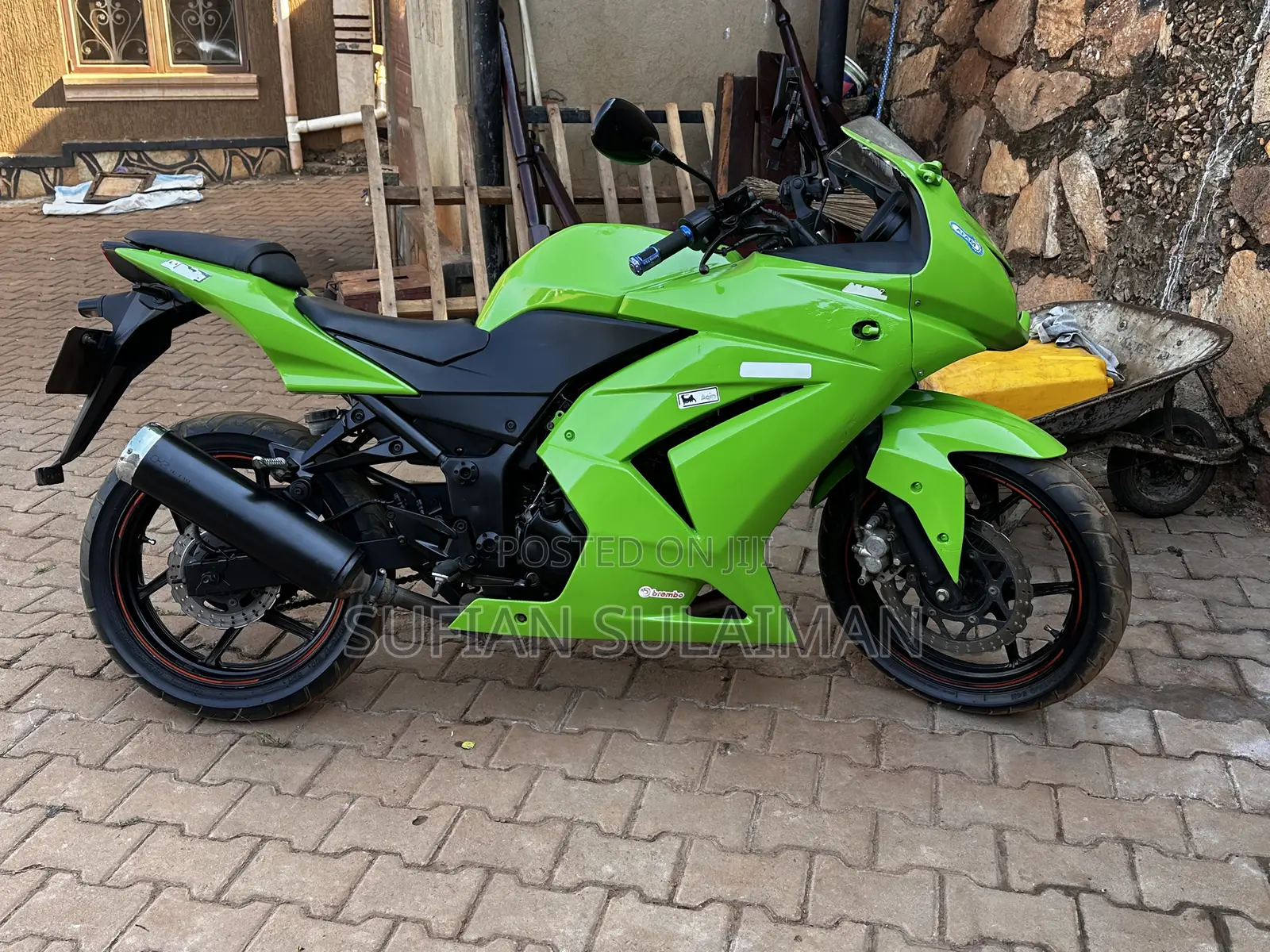 Yamaha 2019 Red