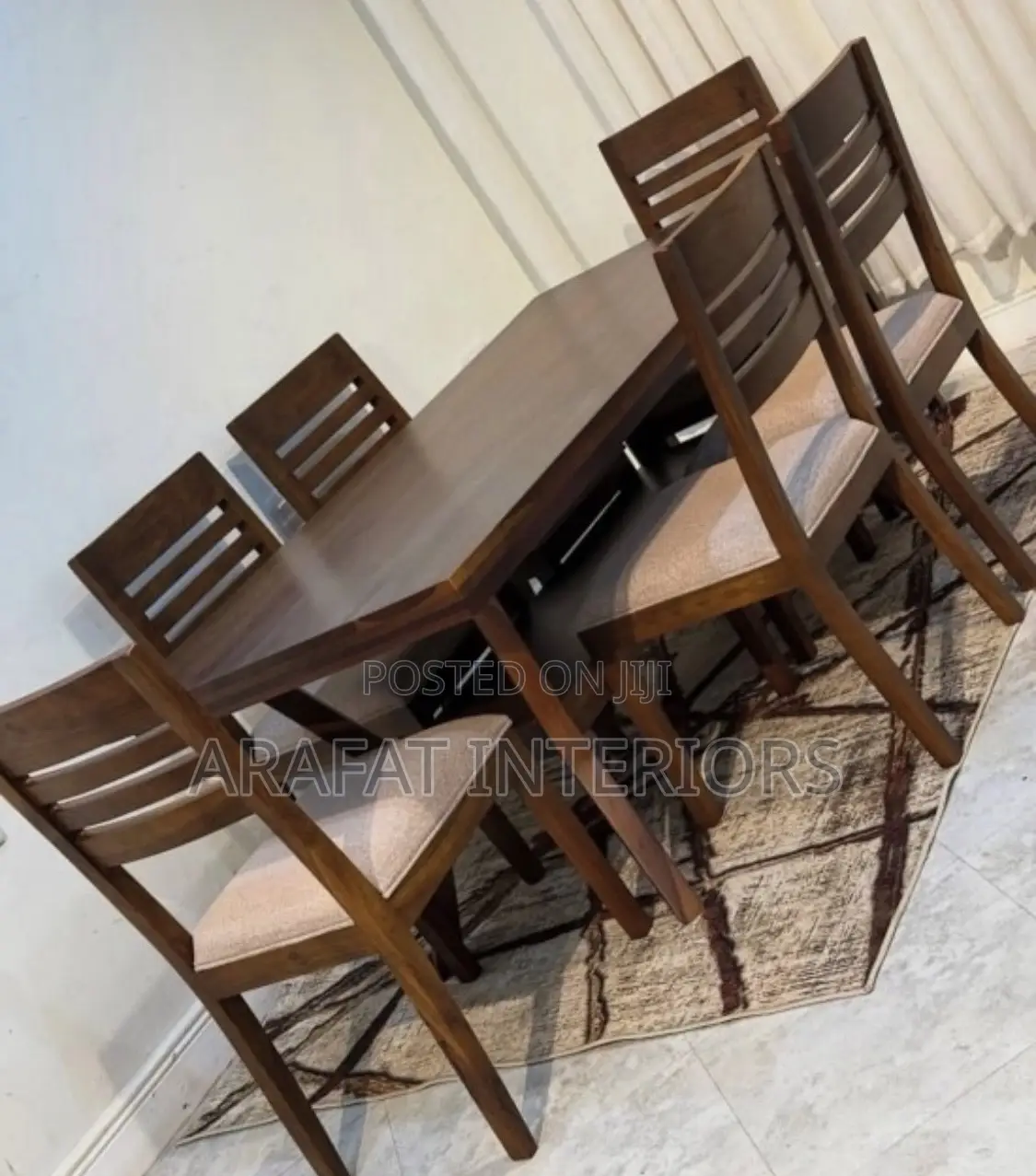 Mugavu Quality Dining Table Set