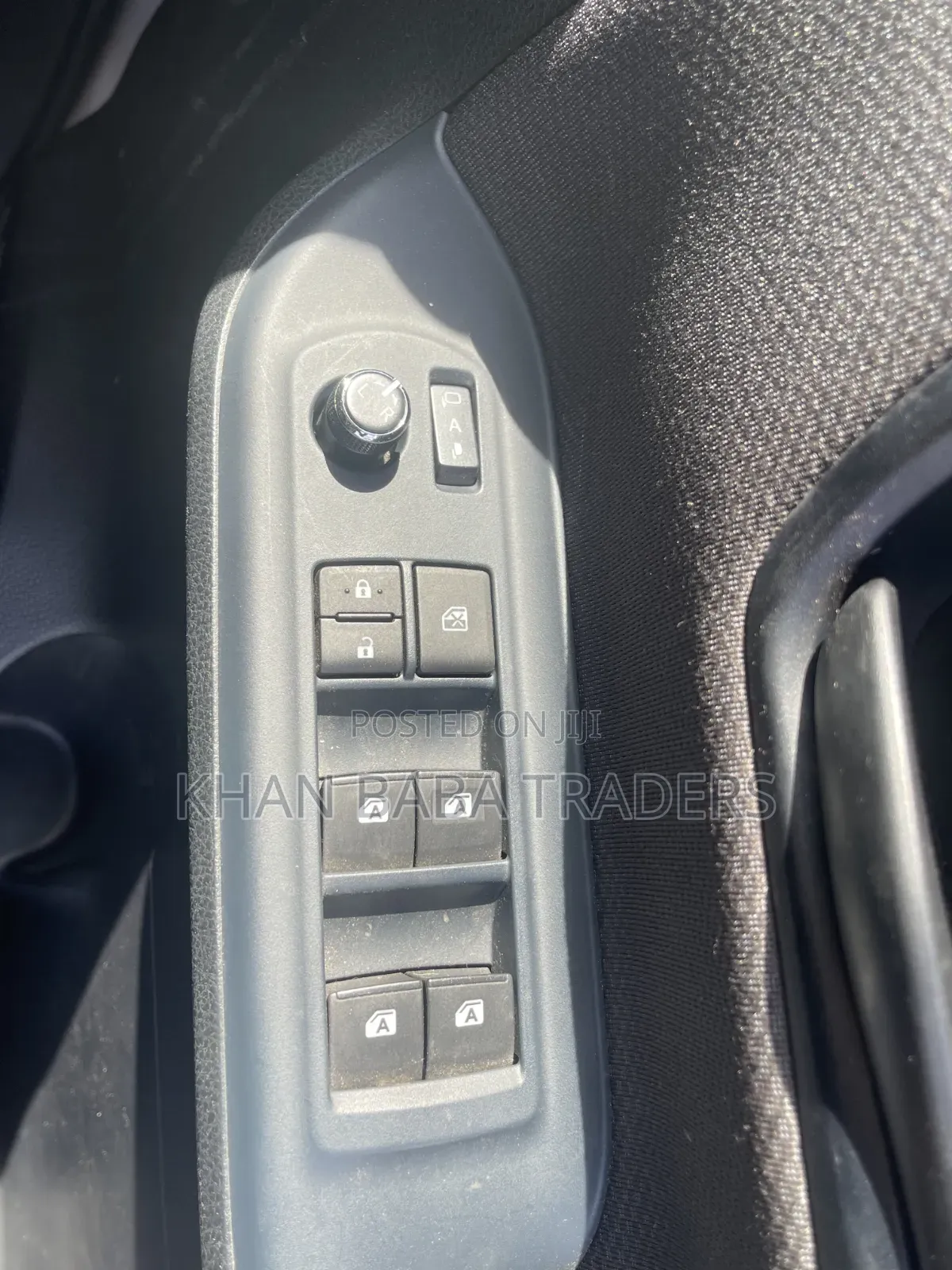 Toyota Noah 2014 Silver