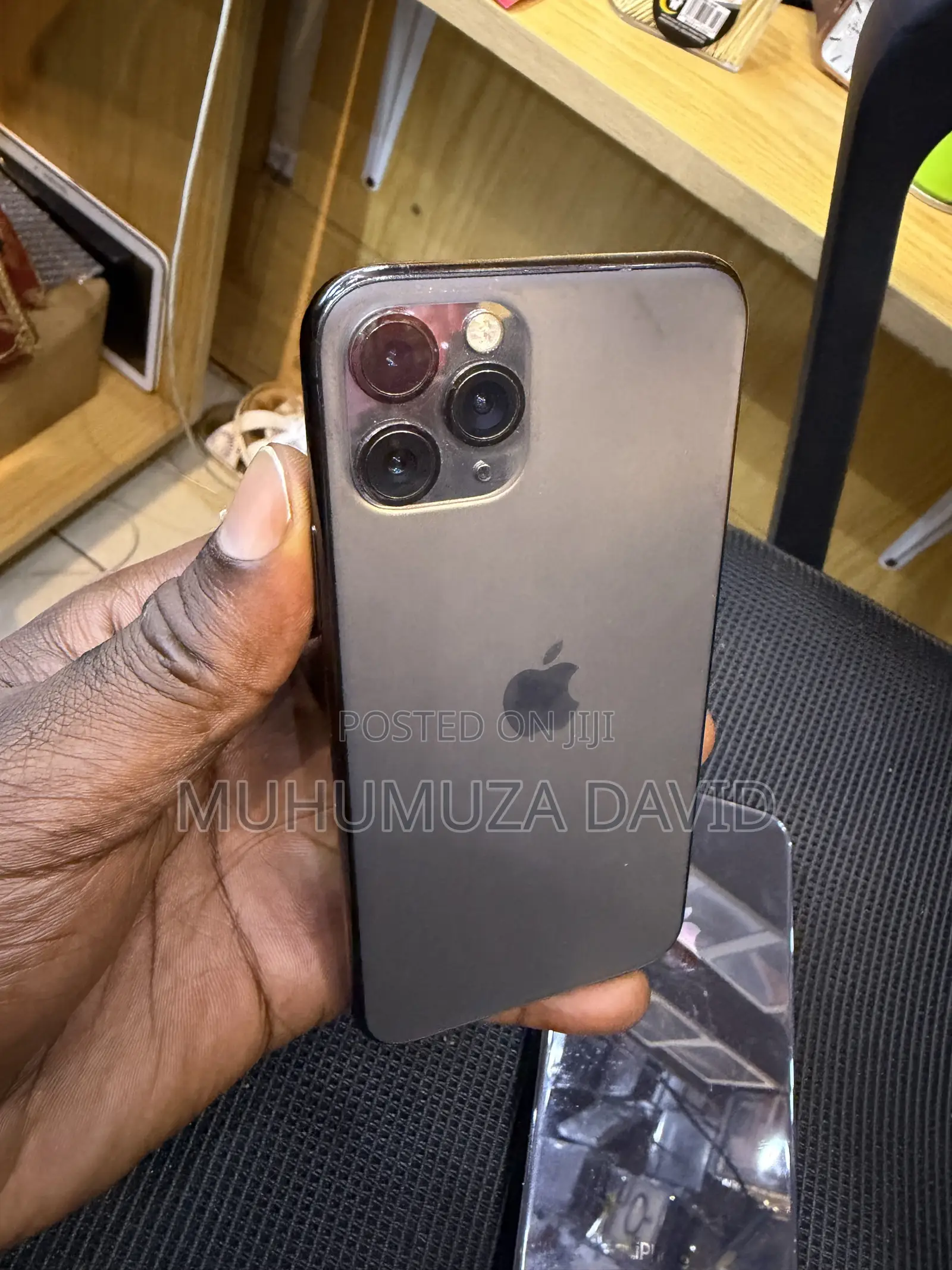 Apple iPhone 11 Pro 64 GB Black