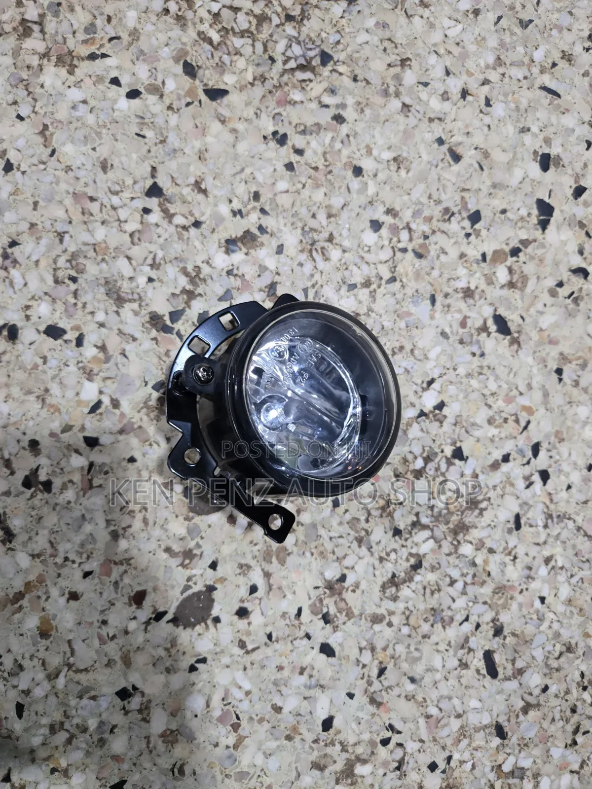 Mitsubishi Pajero Spot Foglights/ Spotlight