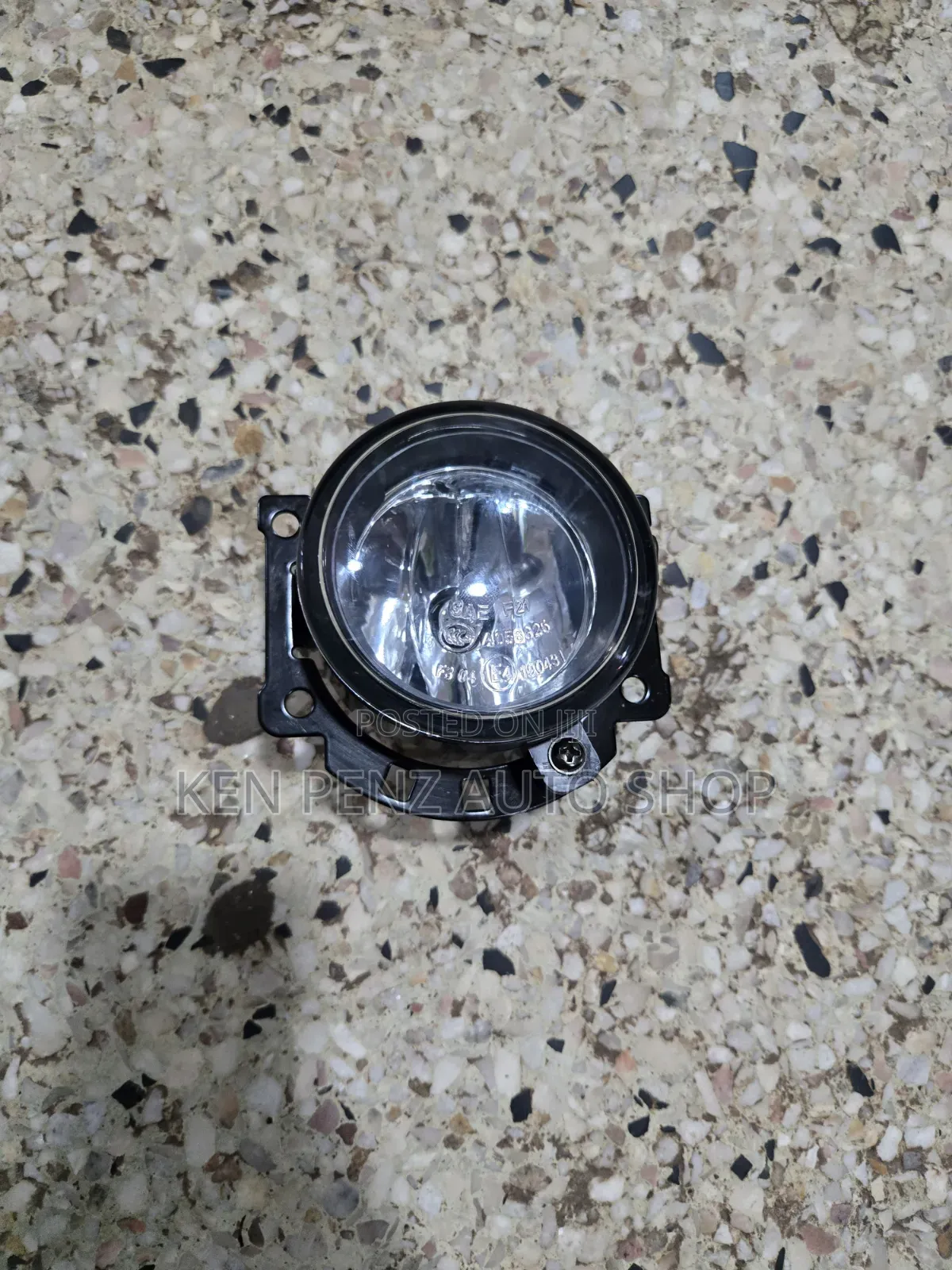 Mitsubishi Pajero Spot Foglights/ Spotlight