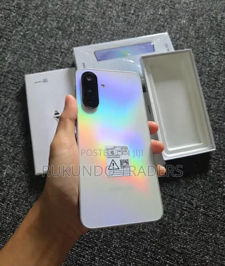 New Samsung Galaxy A36 256 GB Silver