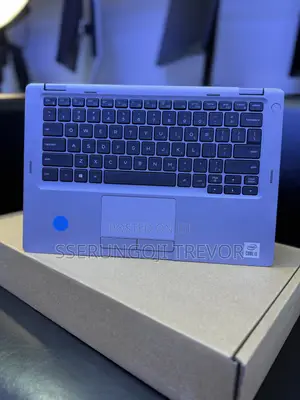 New Laptop Dell Latitude 5310 8GB Intel Core i5 SSD 256GB
