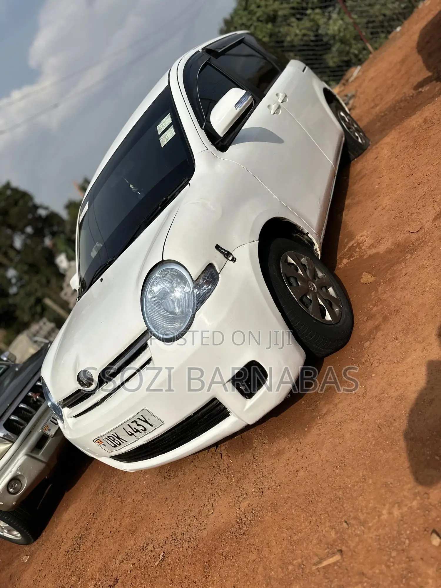 Toyota Sienta 2007 White