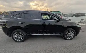 Toyota Harrier 2017 Black