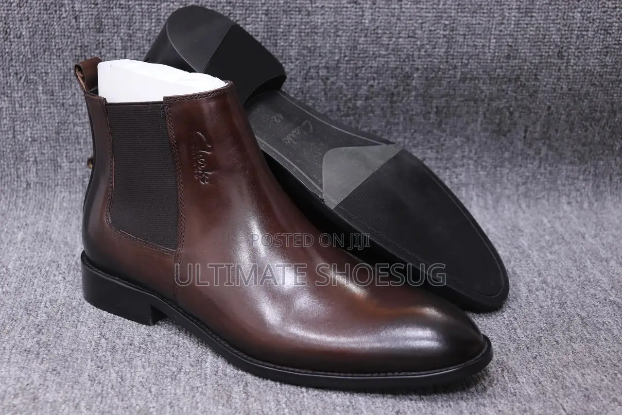 Clarks Lastic Chelsea Boots