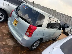 Toyota Raum 1.5 AWD 2005 Blue