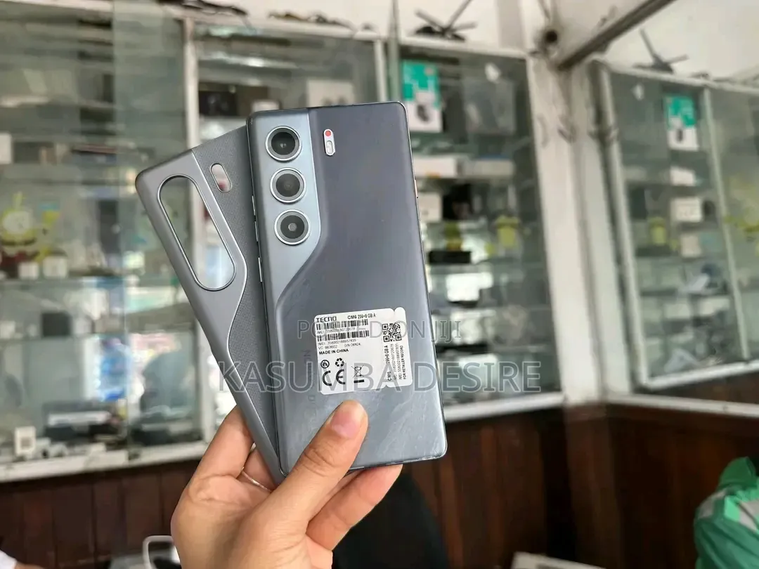 New Tecno Camon 40 Pro 5G 256 GB Black