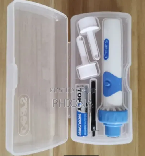 Find Back Ear Scooper