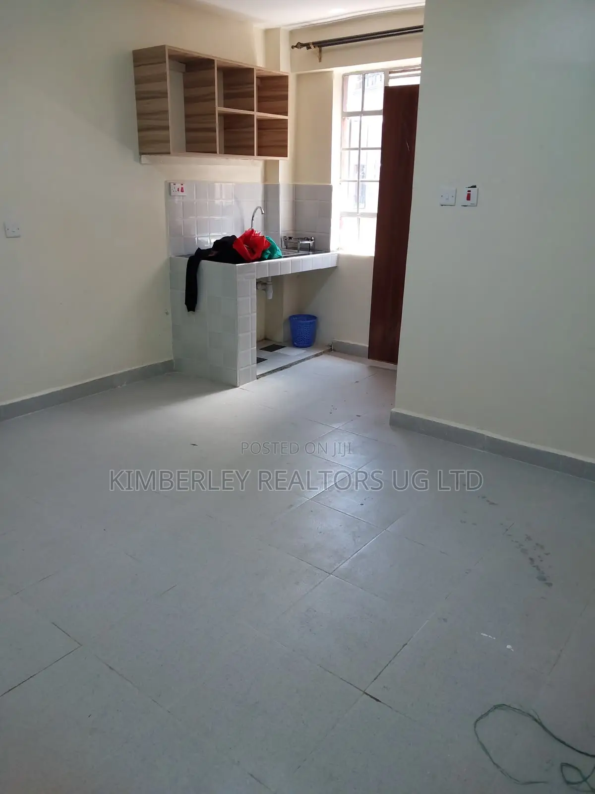 3bdrm House in Division A for sale