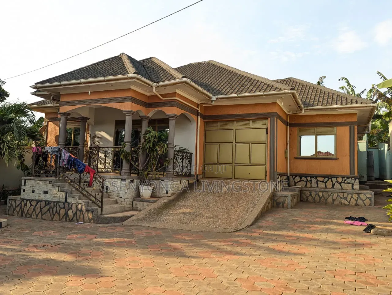 Furnished 4bdrm Bungalow in Nsangi for sale