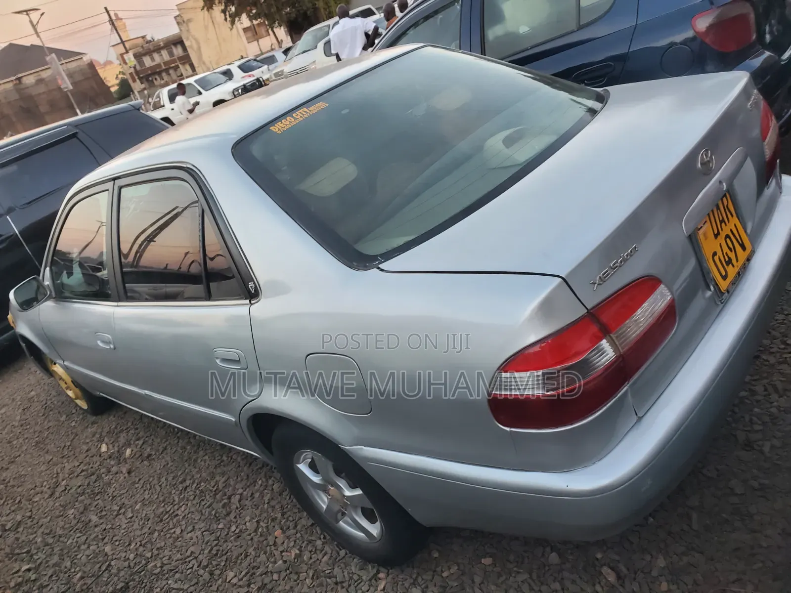 Toyota Corolla 2000 Silver