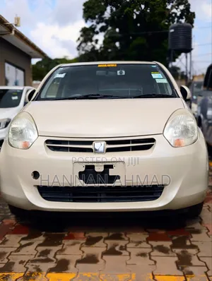 Toyota Passo 1.0 FWD 2013 Beige