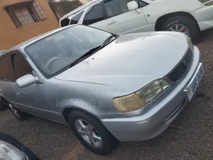 Toyota Corolla 2000 Silver