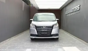 Toyota Noah 2.0 FWD (7 Seater) 2016 Silver