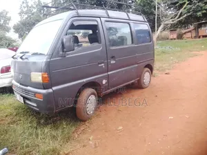 Suzuki Super Carry 2010 Black