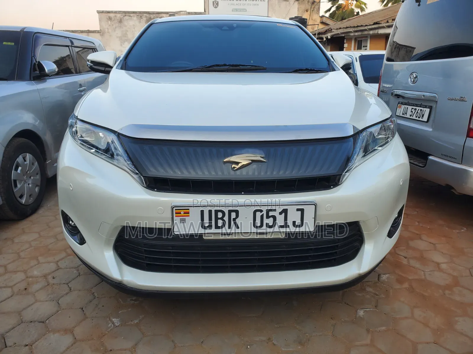 Toyota Harrier 2016 White