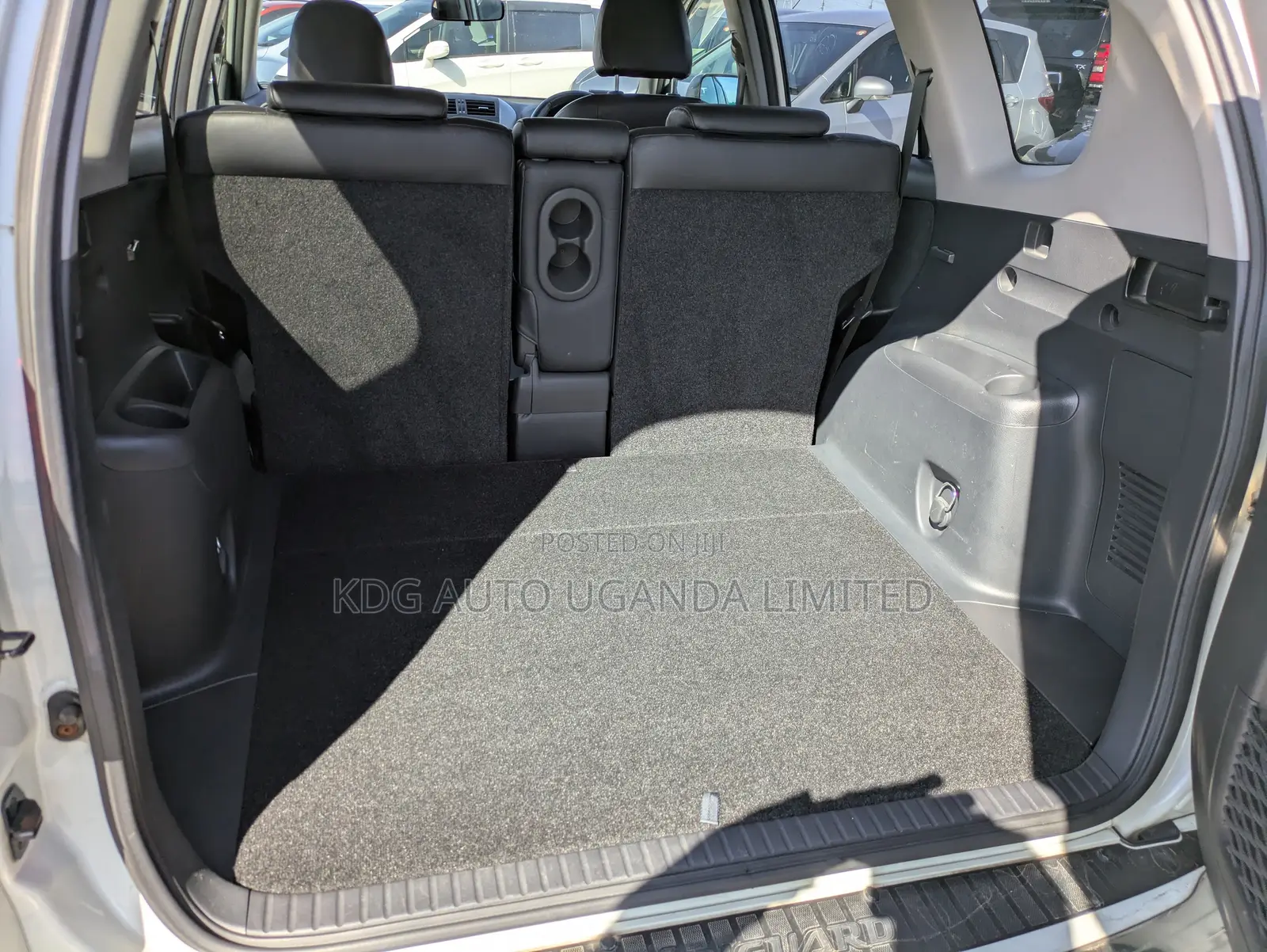 Toyota Vanguard 2011