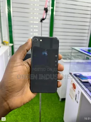 Apple iPhone 8 128 GB Black