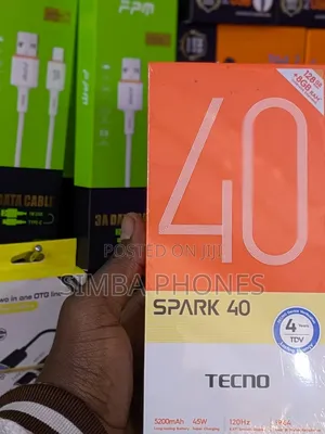 New Tecno Spark 40 256 GB Gold