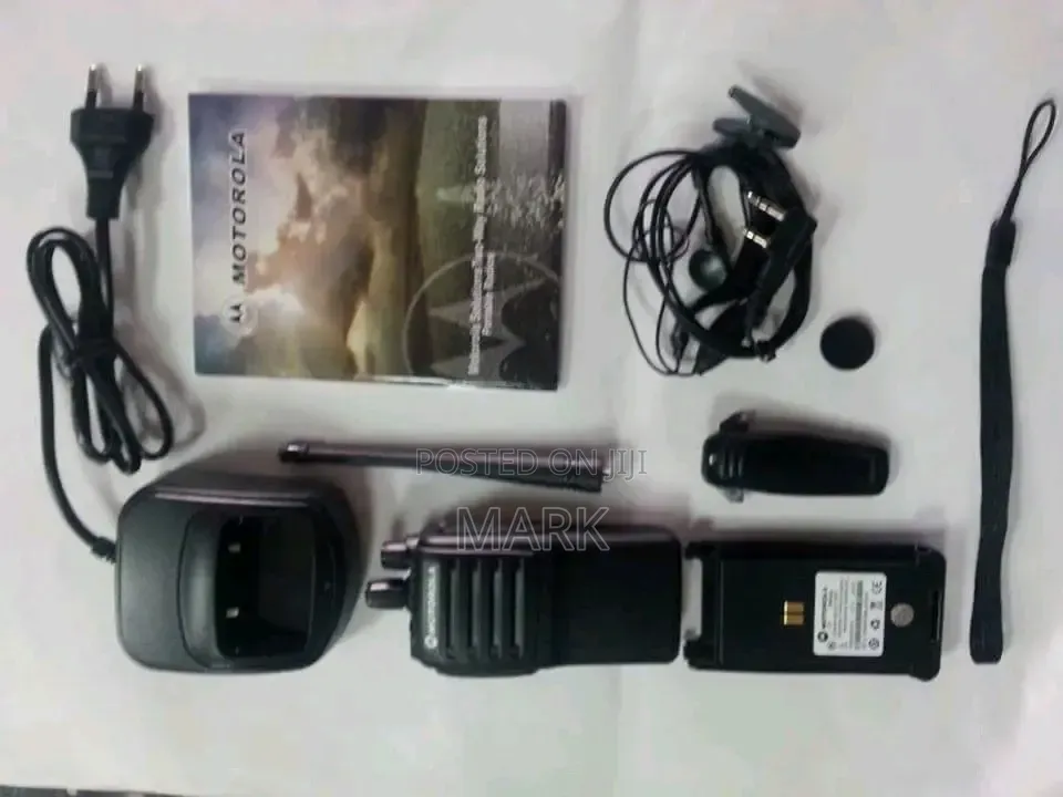 Motorola Gp-1000 Double Uhf Walkie Talkies