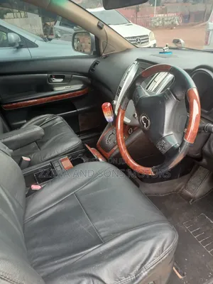 Toyota Harrier 2010 Silver