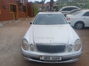 Mercedes-Benz E320 2008 Silver