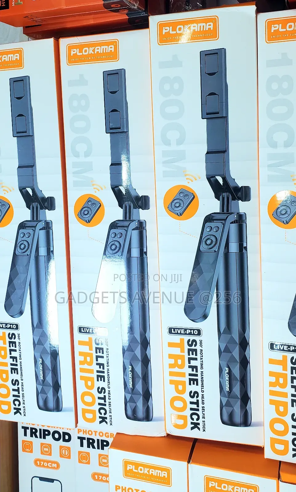 Plokama Live-P10 Selfie Stick Tripod Designed for Smartphones.