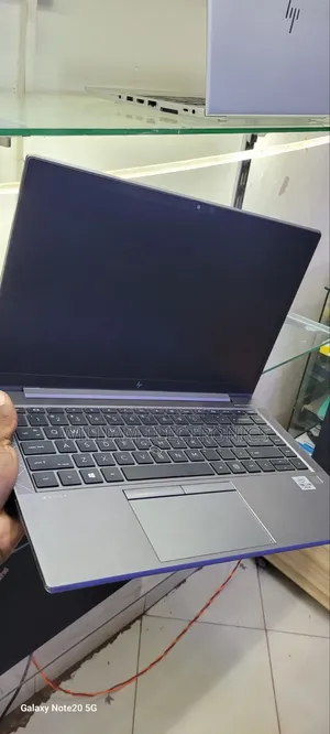 Laptop HP ZBook Firefly 14 G7 8GB Intel Core i5 SSD 256GB
