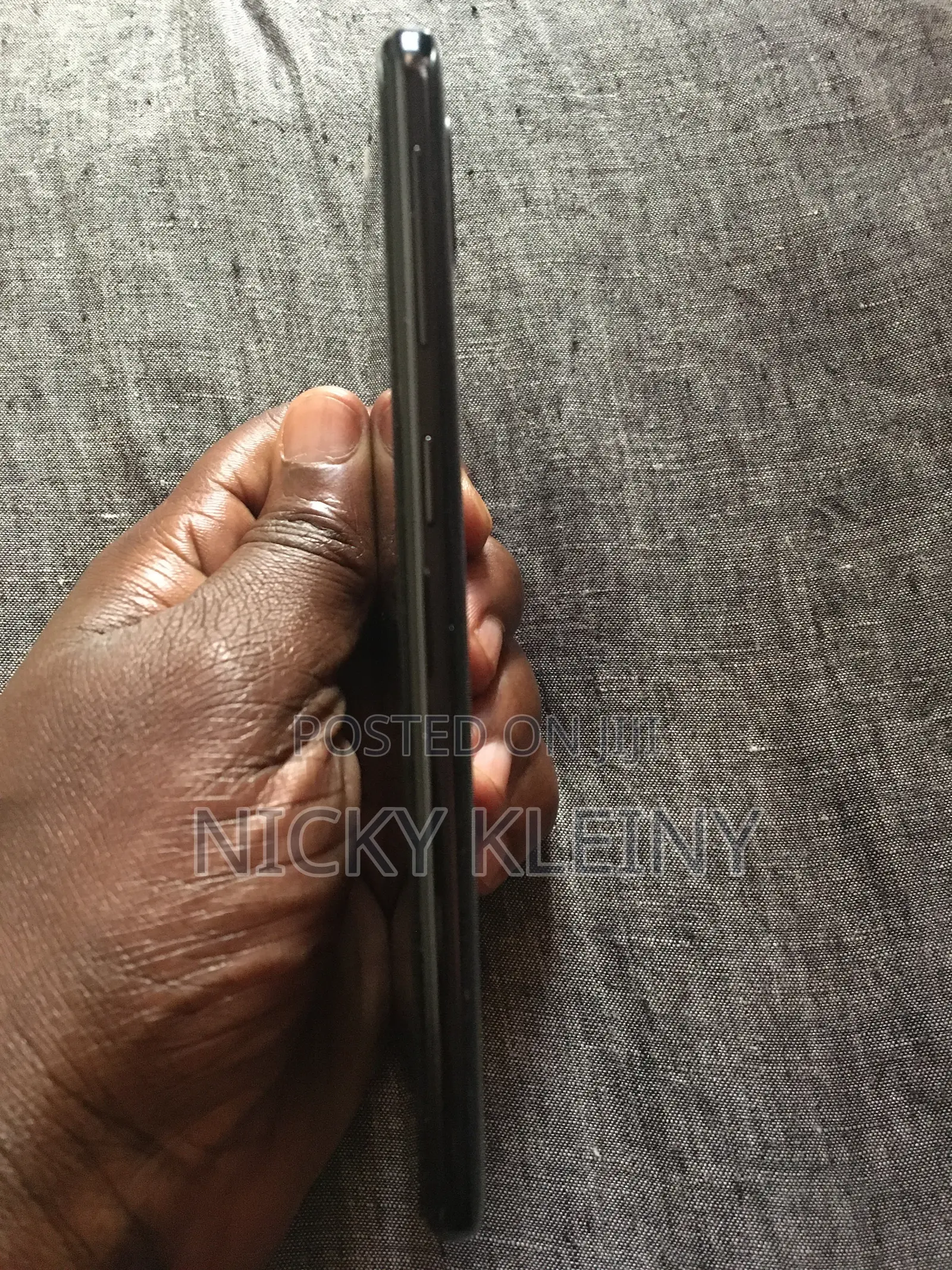 Samsung Galaxy A40 64 GB Black