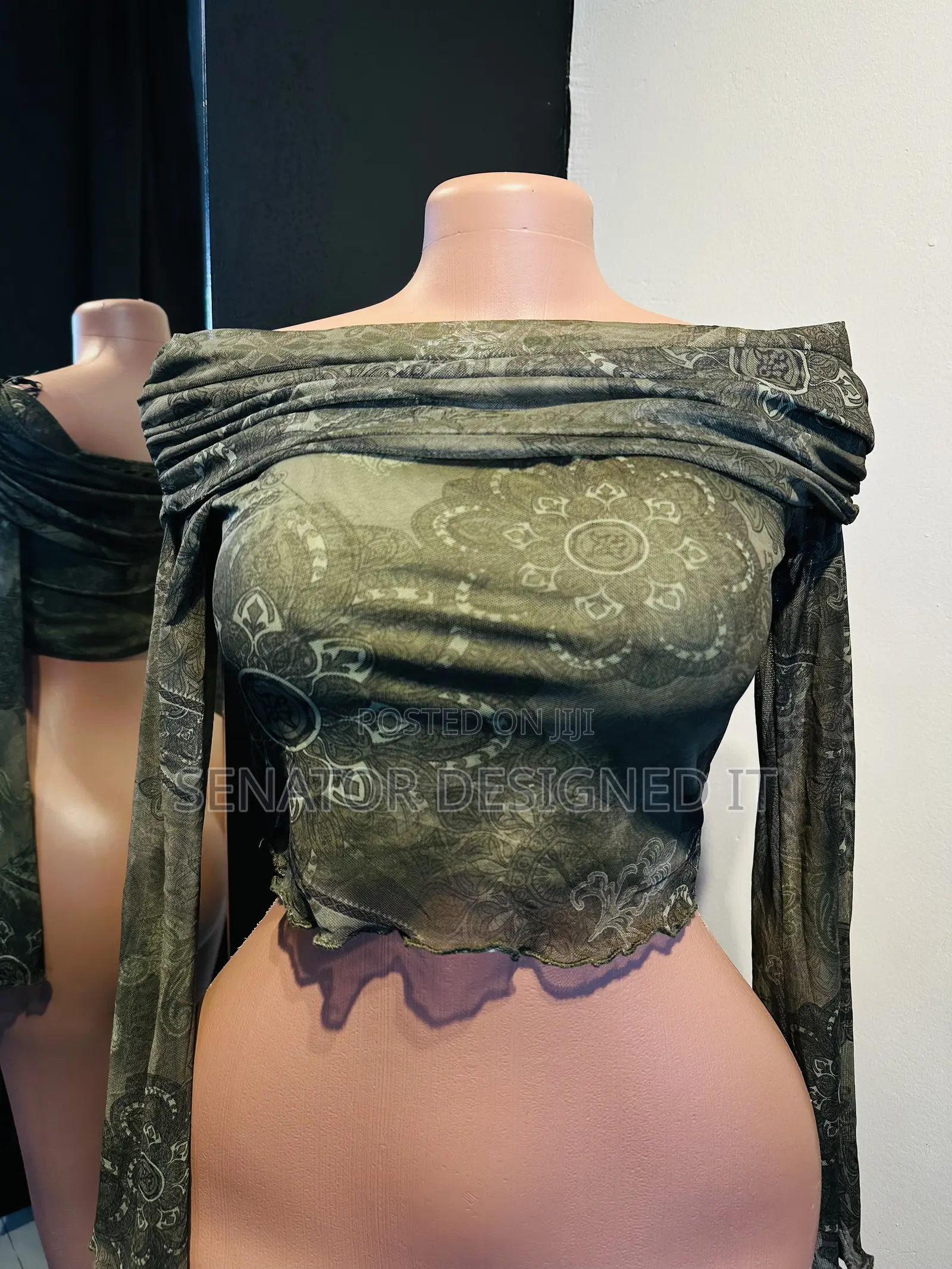 Women’S Top Available in All Colors (Used Brand New)