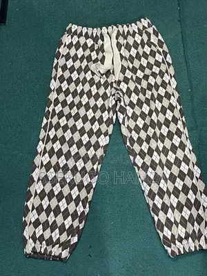 Sweaterpant Secondhand
